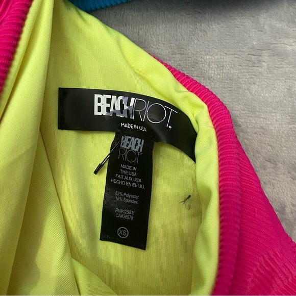 New! Beach Riot Carlie Retro Pink Colorblock One Piece Swimsuit 24026 - Picture 5 of 9